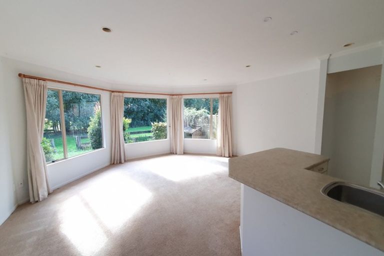 Photo of property in 268 Matua Road, Kumeu, 0891