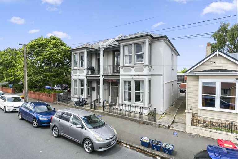 Photo of property in 135 Leith Street, Dunedin Central, Dunedin, 9016