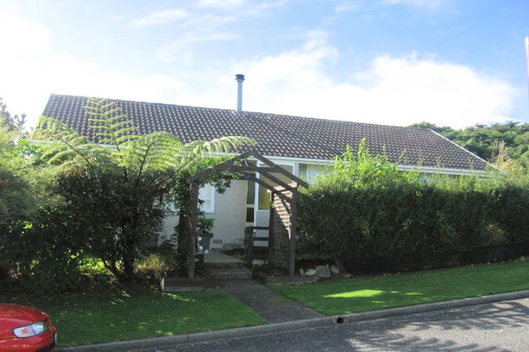 Photo of property in 19 Otira Grove, Kelson, Lower Hutt, 5010