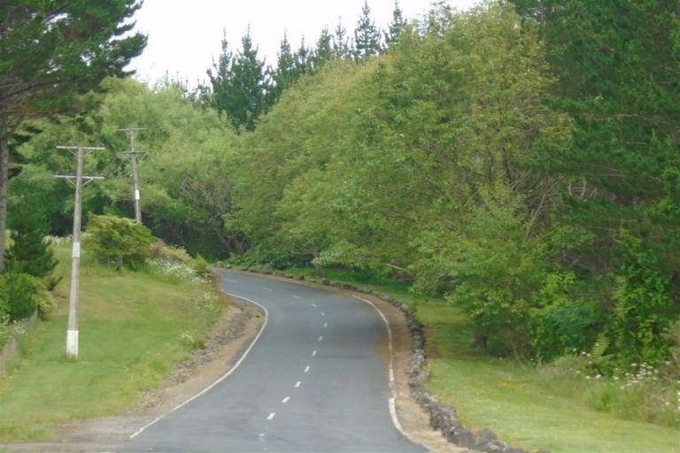 Photo of property in 43a Pinetone Road, Kumeu, 0892