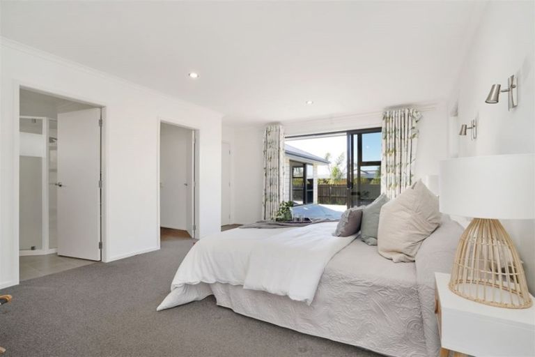 Photo of property in 11 Vantage Place, Flagstaff, Hamilton, 3210