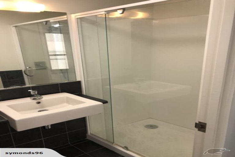 Photo of property in 96 Symonds Street, Royal Oak, Auckland, 1061