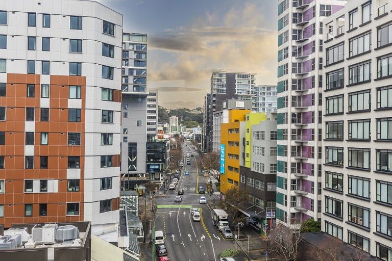 Photo of property in Regency Apartments, 6d/49 Manners Street, Te Aro, Wellington, 6011