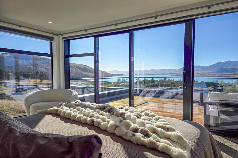 Photo of property in 20 Erebus Place, Lake Tekapo, 7999