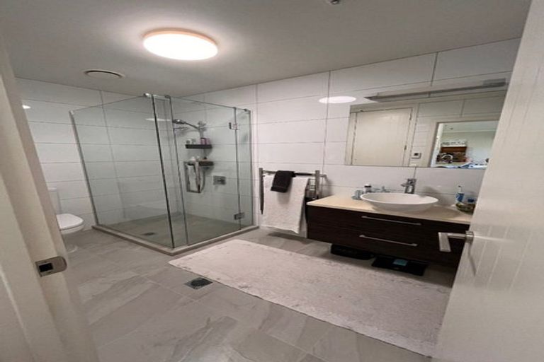 Photo of property in 60 Rewa Rewa Lane, Orewa, 0931
