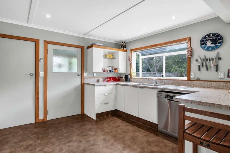 Photo of property in 16 Spurdle Street, Springvale, Whanganui, 4501