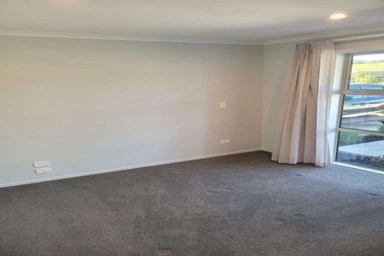 Photo of property in 12 Kanuka Avenue, Owhata, Rotorua, 3010