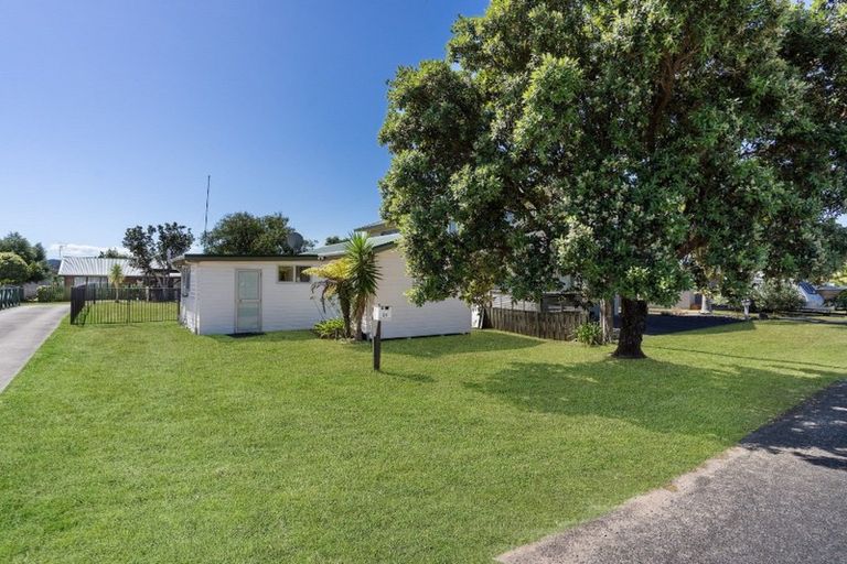 Photo of property in 211a The Square, Whangamata, 3620