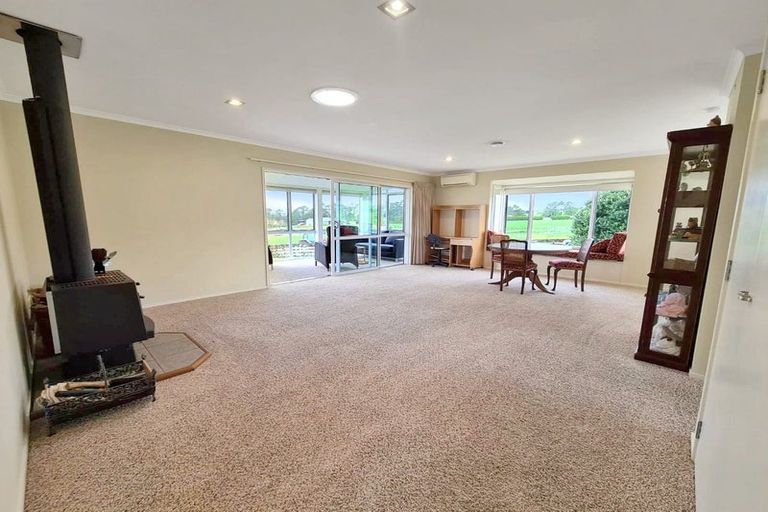 Photo of property in 1256 Frankley Road, Hurworth, New Plymouth, 4371