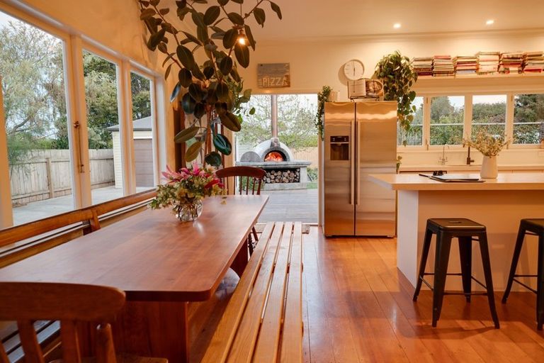 Photo of property in 514 Pepper Street, Saint Leonards, Hastings, 4120