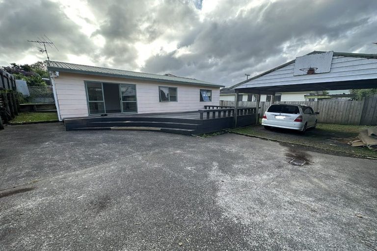 Photo of property in 1/154 Rathgar Road, Henderson, Auckland, 0610