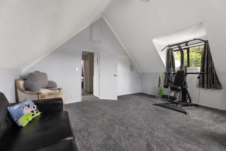 Photo of property in 90 Glenross Street, Glenross, Dunedin, 9011