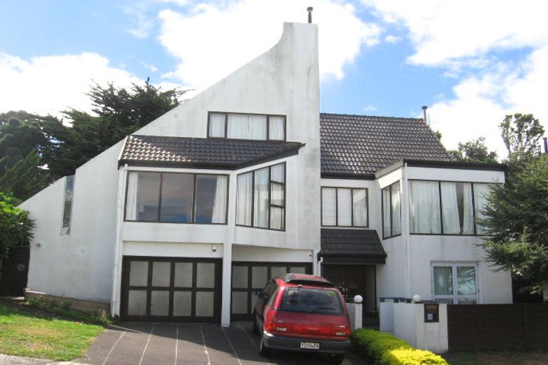Photo of property in 17 Rama Crescent, Khandallah, Wellington, 6035