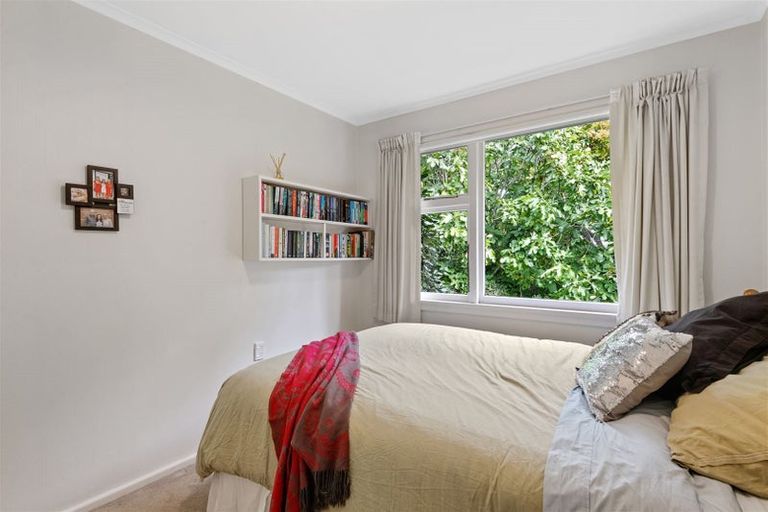 Photo of property in 19 Joyce Crescent, Ilam, Christchurch, 8041