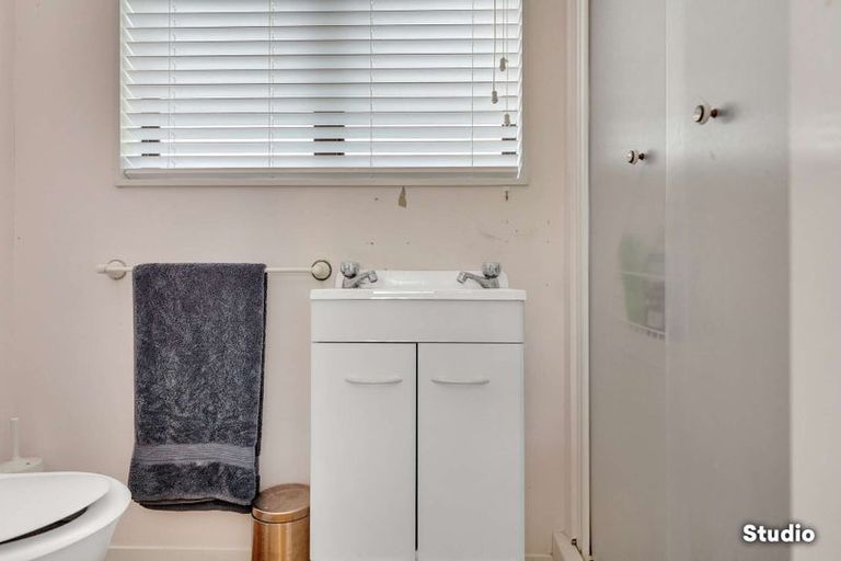 Photo of property in 16 Rostrevor Place, Tihiotonga, Rotorua, 3015