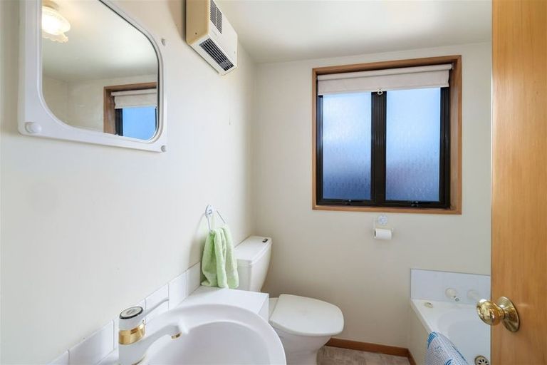 Photo of property in 1/64 Merivale Lane, Merivale, Christchurch, 8014