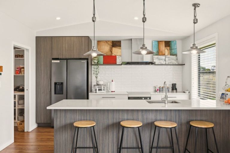 Photo of property in 17 Goodwin Crescent, Pyes Pa, Tauranga, 3112