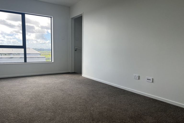 Photo of property in 73 Settlers Avenue, Hobsonville, Auckland, 0618