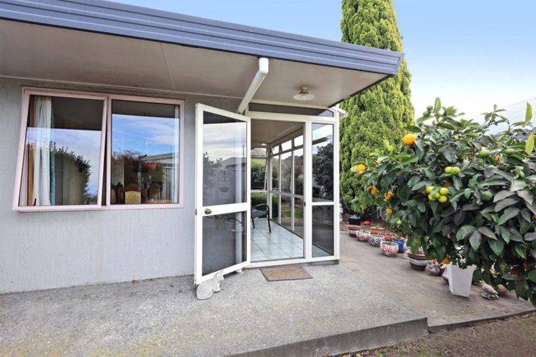 Photo of property in 6 Gresham Place, Taradale, Napier, 4112