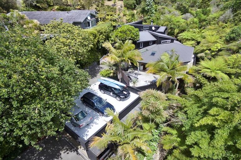 Photo of property in 81 Braemar Road, Castor Bay, Auckland, 0620