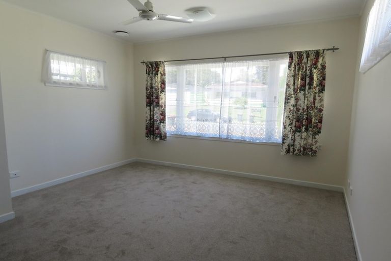 Photo of property in 11 Fenton Street, Papatoetoe, Auckland, 2025