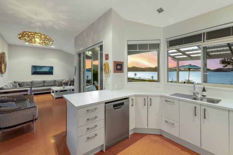 Photo of property in 16a Riwhi Way, Kaeo, 0478