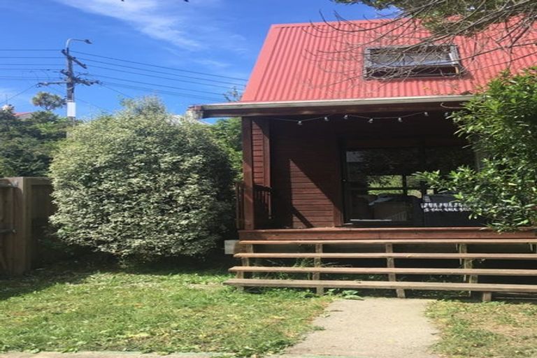 Photo of property in 23 Fea Street, Dalmore, Dunedin, 9010