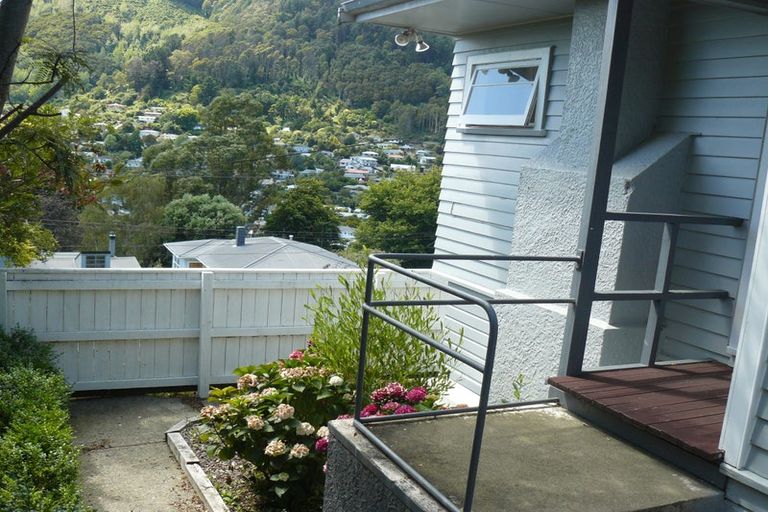 Photo of property in 20 Thompson Terrace, Toi Toi, Nelson, 7010