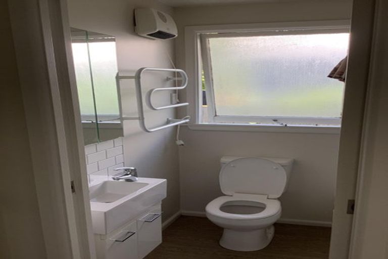 Photo of property in 51 Whitmore Street, Edgeware, Christchurch, 8013