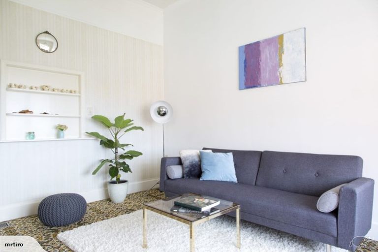 Photo of property in 15 Crawford Road, Kilbirnie, Wellington, 6022