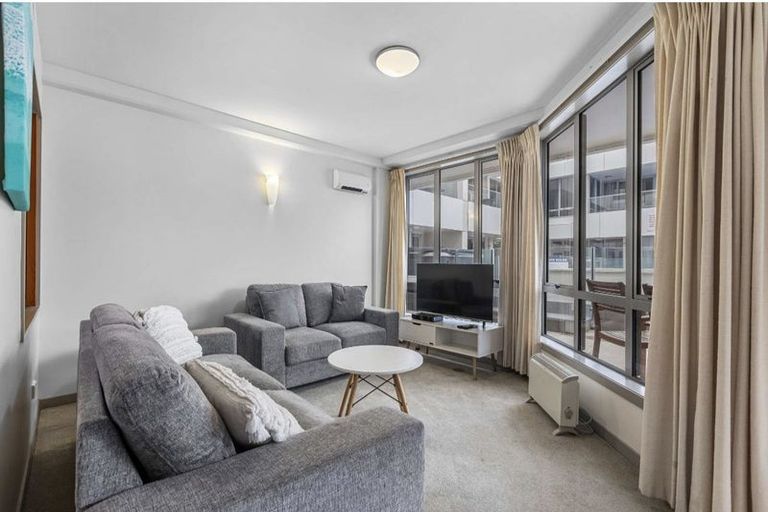 Photo of property in Anchorage Apartments, 221/36 Victoria Road, Mount Maunganui, 3116