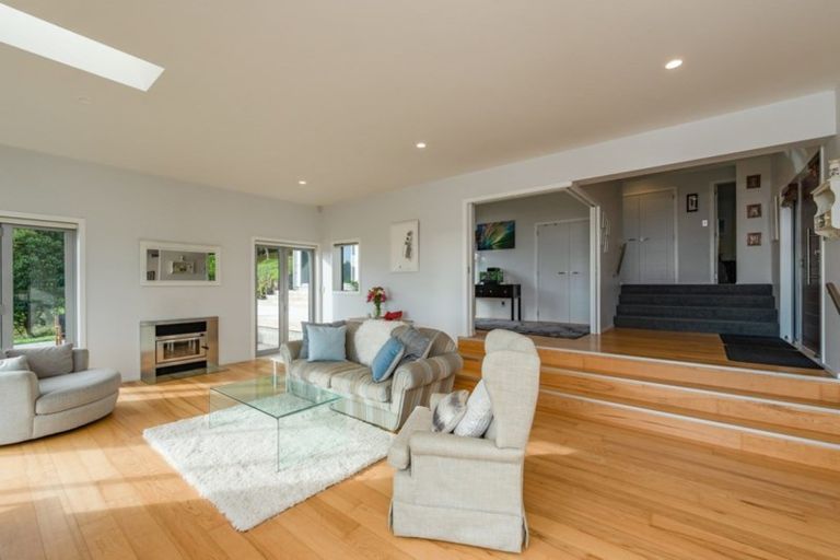 Photo of property in 209 Huia Street, Waikanae, 5391