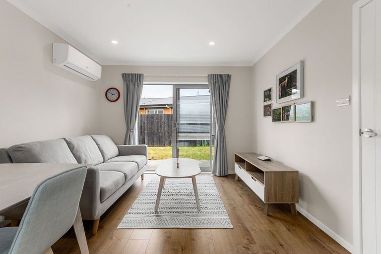 Photo of property in 2/7 Rutherford Street, Chedworth, Hamilton, 3210