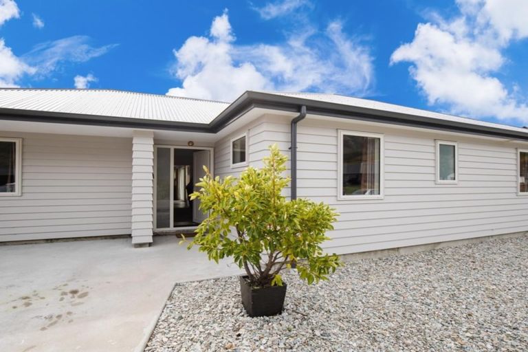 Photo of property in 86 Stalker Road, Lower Shotover, Queenstown, 9304