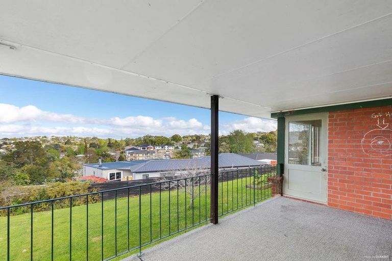 Photo of property in 158 Titirangi Road, New Lynn, Auckland, 0600