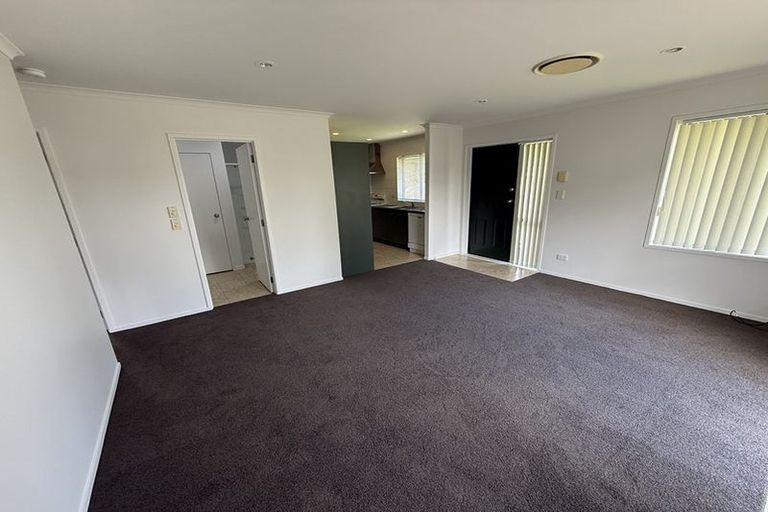 Photo of property in 22 Raphoe Road, Flat Bush, Auckland, 2019