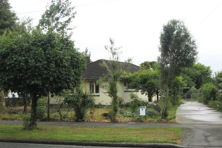 Photo of property in 9 Mcbratneys Road, Dallington, Christchurch, 8061