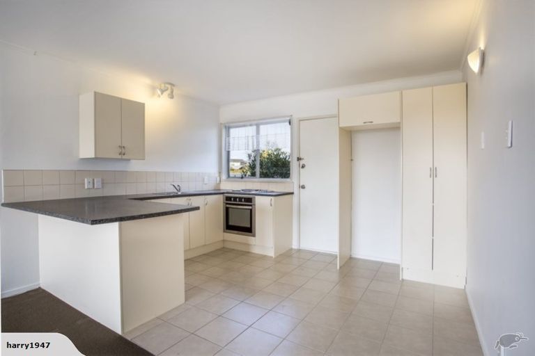 Photo of property in 1/3 Butterworth Drive, Glendene, Auckland, 0602