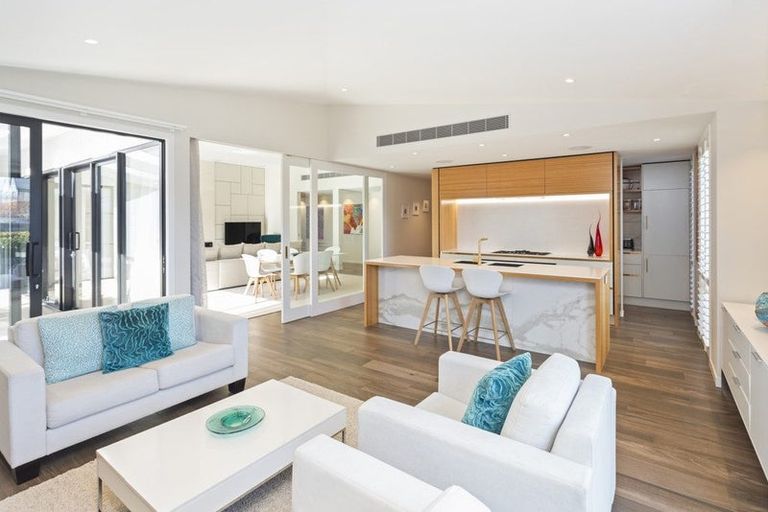 Photo of property in 32 Clifford Avenue, Merivale, Christchurch, 8014