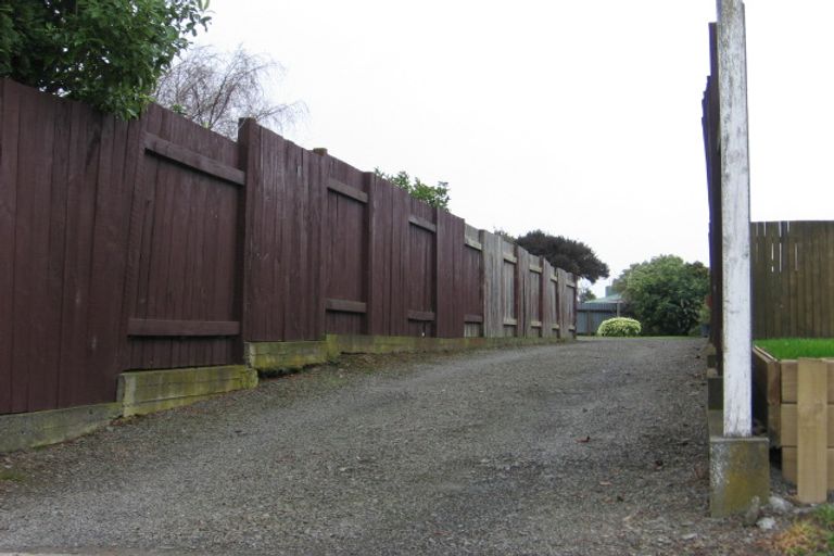 Photo of property in 83 Kaimanawa Street, Kelvin Grove, Palmerston North, 4414