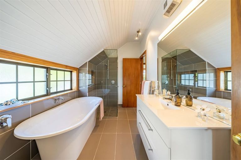 Photo of property in 7 Thornycroft Avenue, Epuni, Lower Hutt, 5011