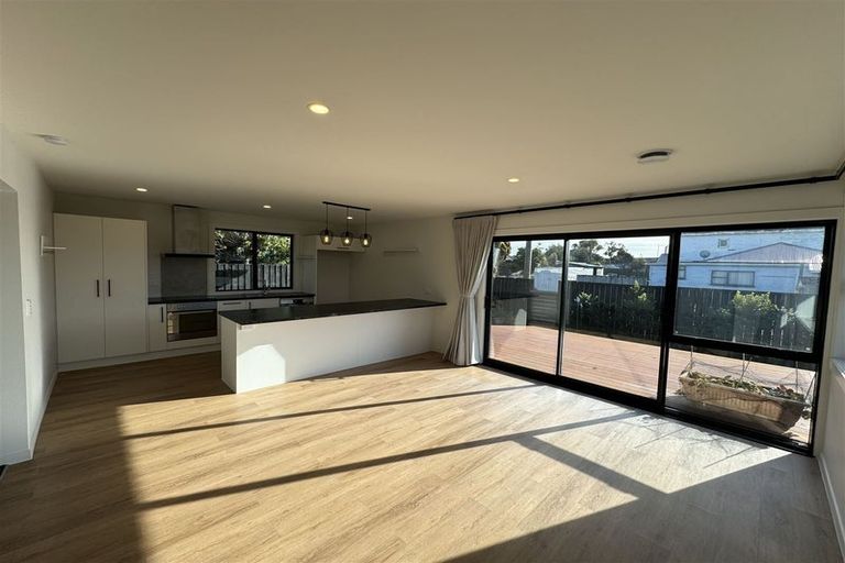 Photo of property in 190 Estuary Road, South New Brighton, Christchurch, 8062