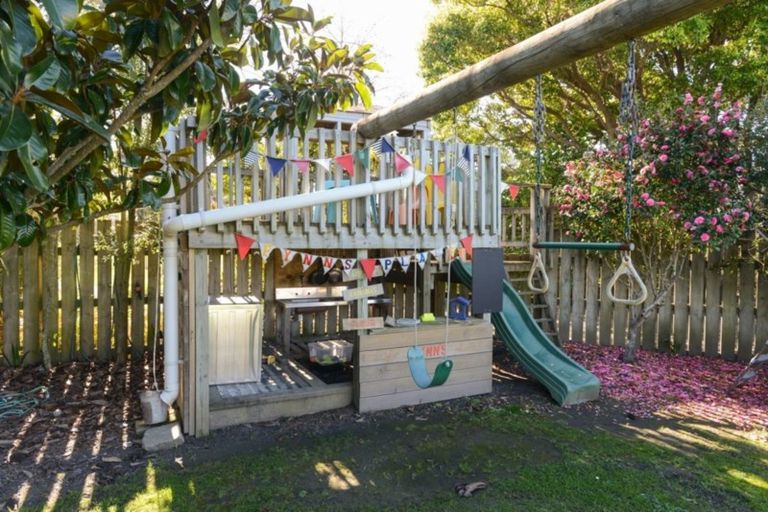 Photo of property in 524 Lawn Road, Clive, Hastings, 4180