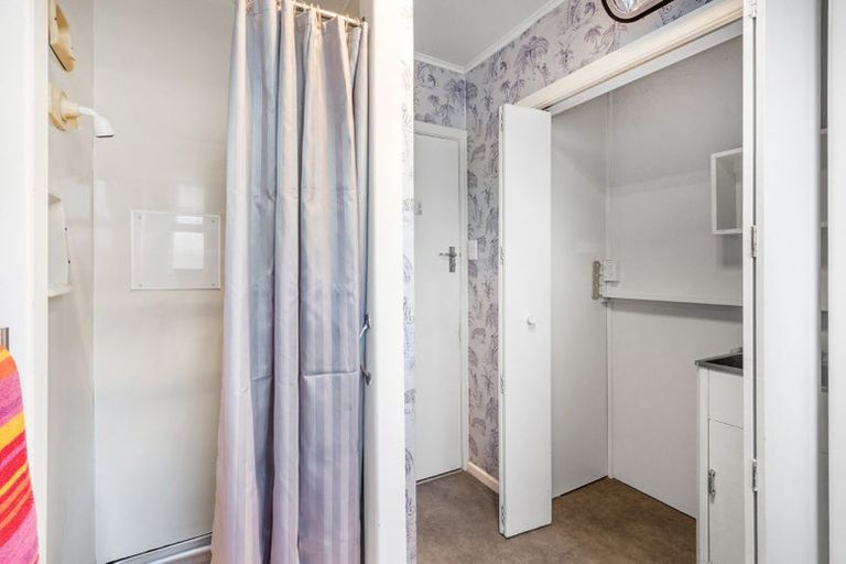 Photo of property in 1/79 Greers Road, Burnside, Christchurch, 8041