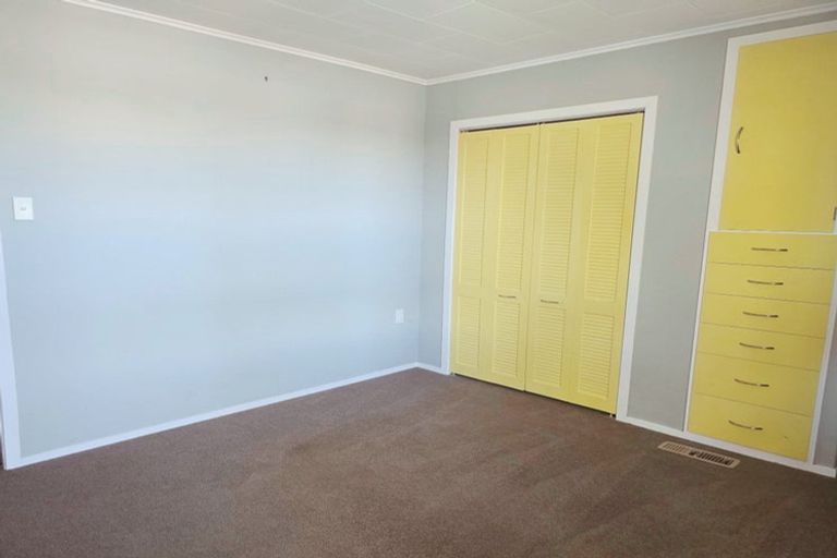 Photo of property in 11 Glasgow Street, St Andrews, Hamilton, 3200