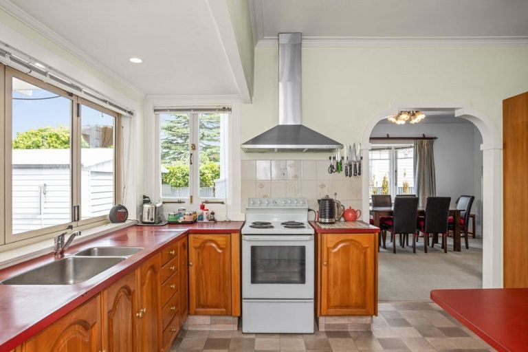 Photo of property in 708 Duke Street, Mahora, Hastings, 4120