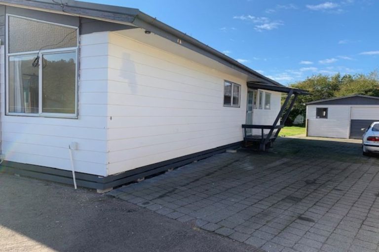 Photo of property in 35 Tania Crescent, Western Heights, Rotorua, 3015