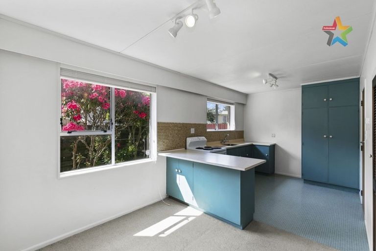 Photo of property in 6b Belgrave Street, Wainuiomata, Lower Hutt, 5014