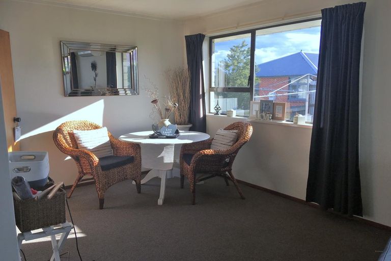 Photo of property in 3/92 Avenue Road, West End, Timaru, 7910