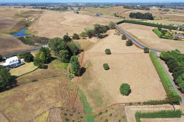 Photo of property in 10 Bryant Road, Karaka, Papakura, 2580